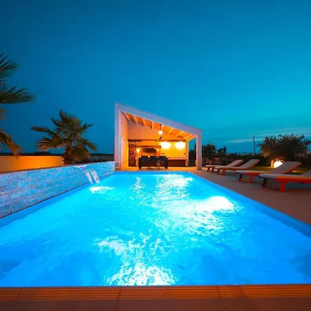 Splendid In Poljica Brig With Private Pool Dracevac Ninski